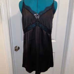 FOREVER 21 Lace Slip Dress NWOT